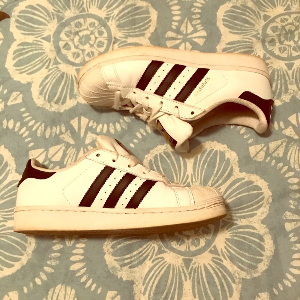 Like new Adidas sneakers